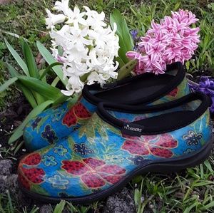 Sloggers waterproof garden shoes size 8 floral